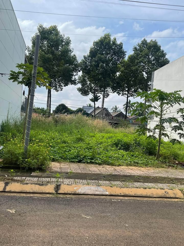 Đất nền Bảo Vinh, Long Khánh 180m² giá chỉ 680 triệu - Cơ hội đầu tư tuyệt vời!