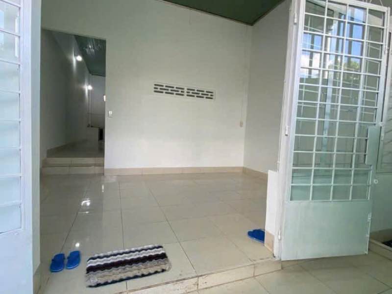 Nhà hẻm Nơ Trang Gưh Buôn Ma Thuột 75m² giá 1.95 tỷ - Sổ hồng chính chủ thổ cư 100%!