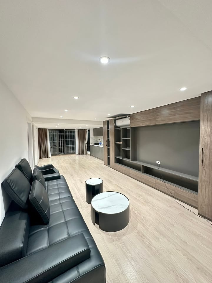 Căn hộ tại Thanh Xuân, 120m², giá thỏa thuận - Nhà đẹp ở ngay, không lo tắc đường!