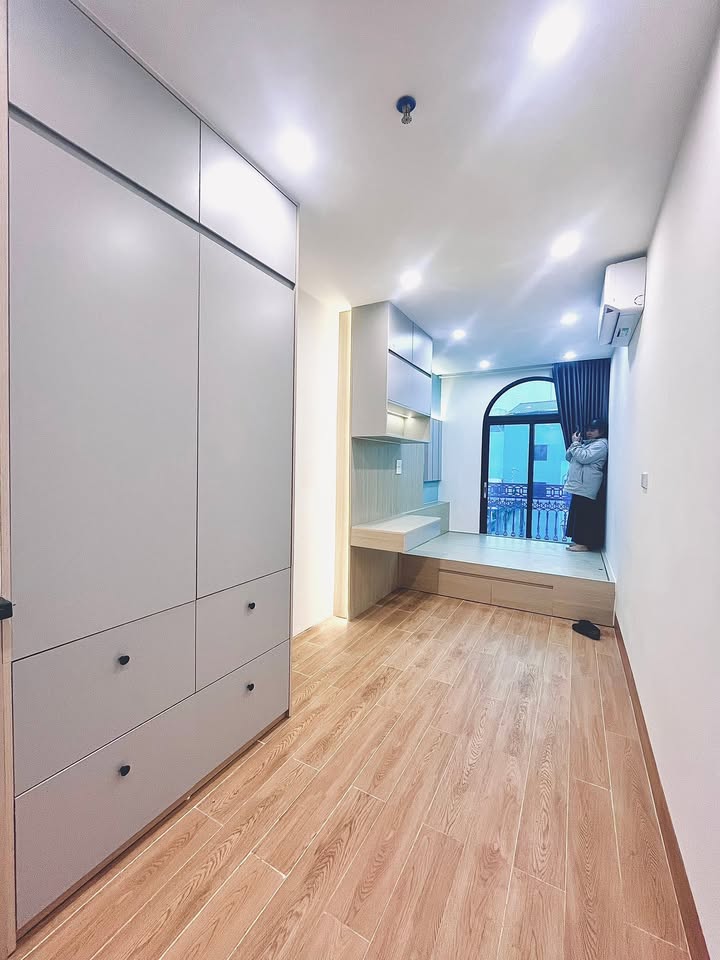 Căn hộ cho thuê Ba Đình 376 Bưởi - Full nội thất, ô tô đỗ cửa