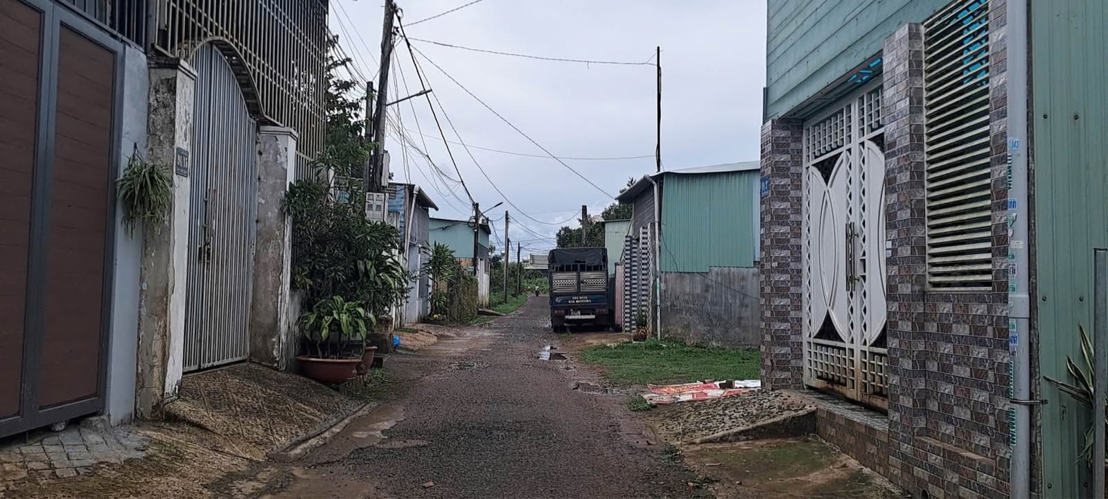 Đất nền chính chủ đường Lạc Long Quân, 190m² - Cơ hội đầu tư tuyệt vời!