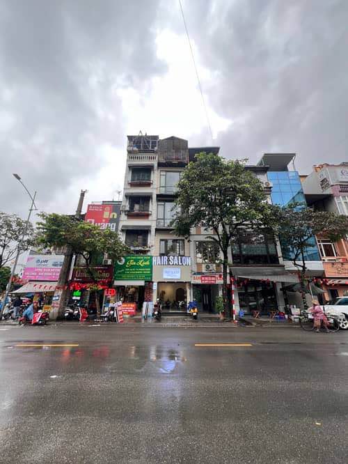 Nhà mặt phố Giảng Võ, quận Ba Đình, 24m² giá 15 tỷ - Đầu tư sinh lời ngay!