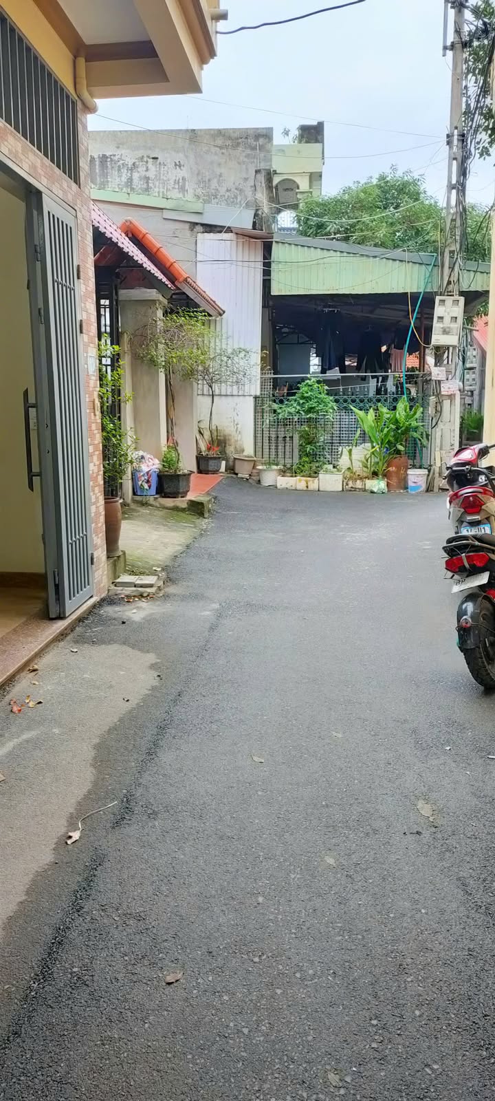 Nhà 2 tầng Ngô Quyền, Vĩnh Yên 80m² giá 3 tỷ - Full nội thất, sẵn sàng ở ngay!