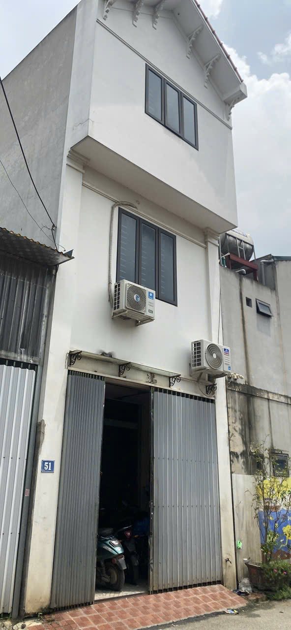 Cho thuê nhà nguyên căn 3 tầng tại An Thượng, Hoài Đức - Giá 6 triệu/tháng, nội thất đầy đủ!