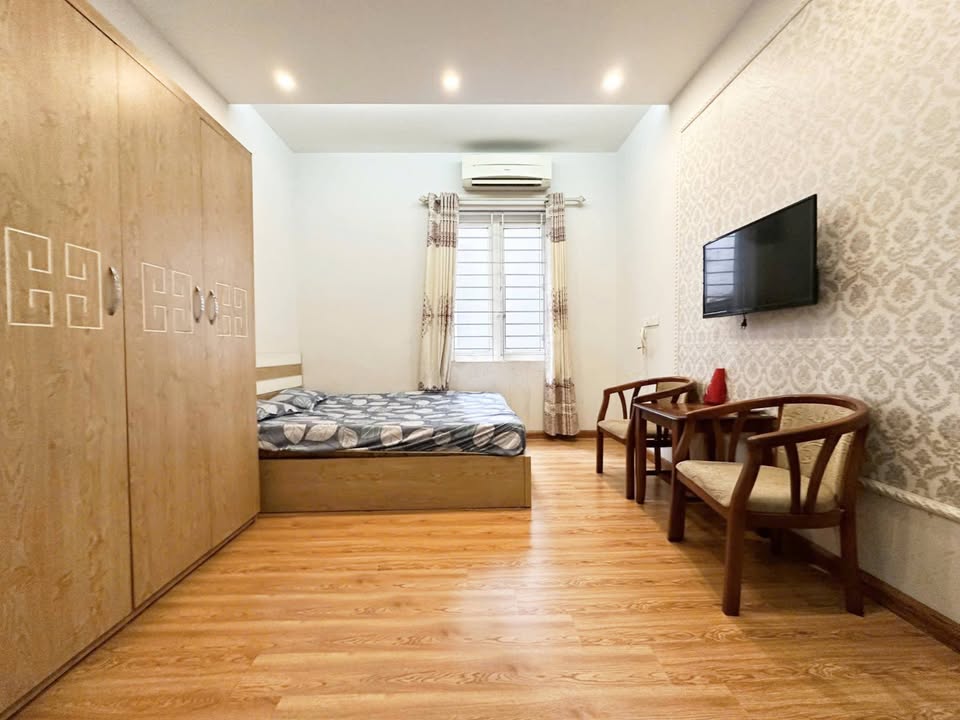 Studio cho thuê Đội Cấn 20m² giá chỉ 4.3 triệu - Nội thất đầy đủ tiện nghi!