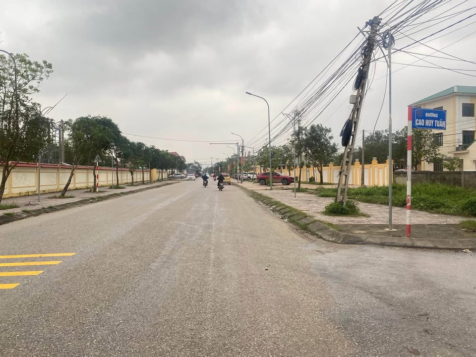 Đất nền mặt đường Cao Huy Tuân - TP Vinh 90m² giá 2 tỷ - Lô góc tuyệt đẹp!