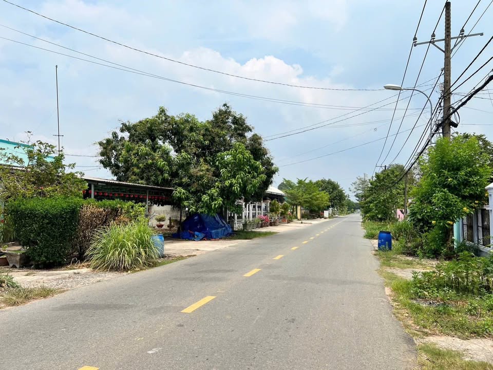 Đất thổ cư 600m² mặt tiền Bến Súc, An Phú, giá 4.5 tỷ - Đầu tư sinh lời ngay!