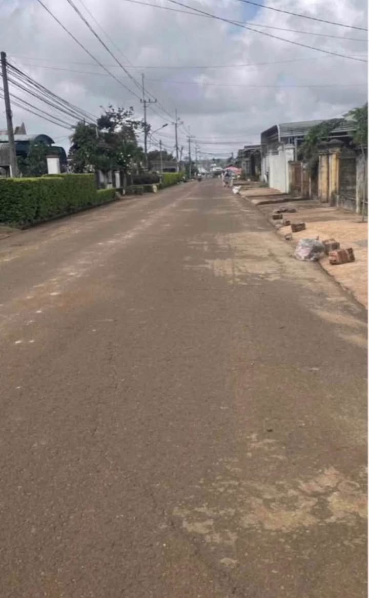 Đất mặt tiền Nguyễn Lữ, phường Yên Thế, 360m² chỉ 900 triệu - Đầu tư sinh lời!