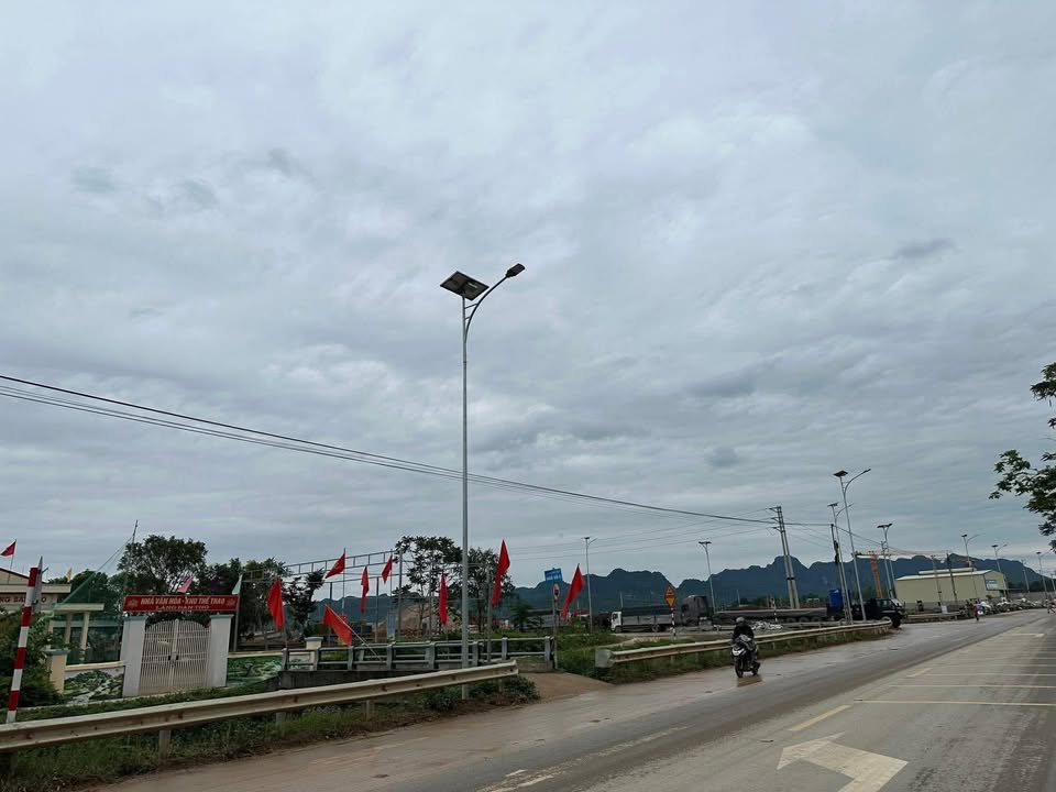 Đất nền Khu công nghiệp Vạn Thắng 117m² giá 2 tỷ - Mặt tiền rộng, vị trí đẹp!