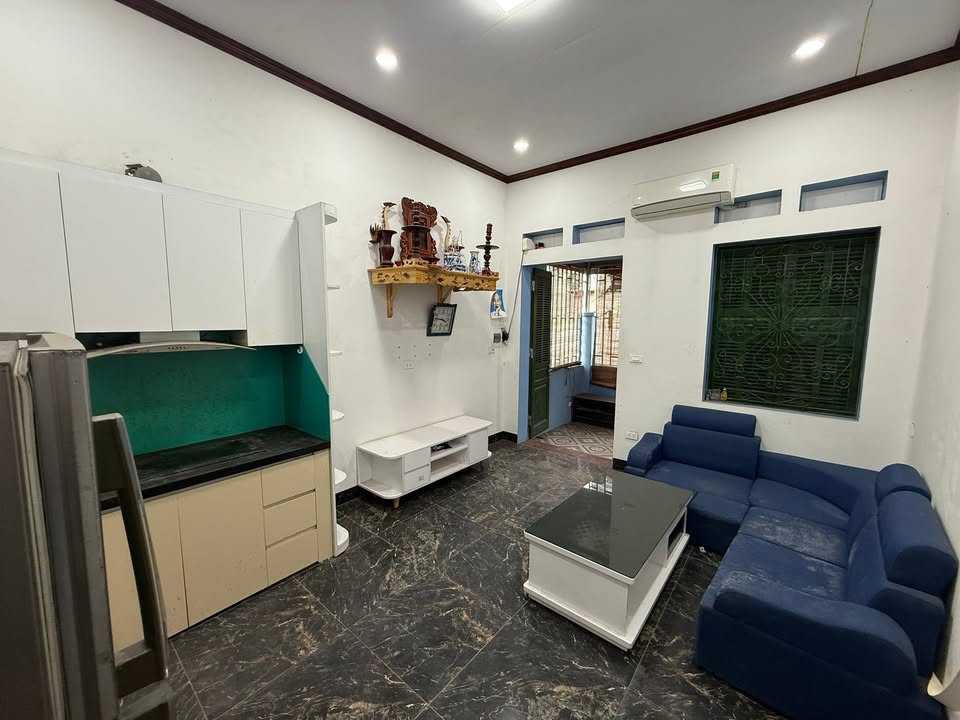 Nhà cấp 4 Hợp Đồng Chương Mỹ 55m² giá 1.8 tỷ - Sổ đỏ chính chủ, vào ở ngay!