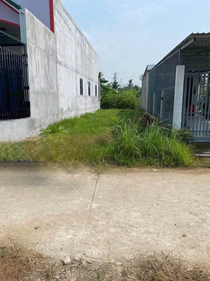 Đất nền thổ cư 113.6m² phường Sơn Đông giá chỉ 750 triệu - Sổ hồng chính chủ!