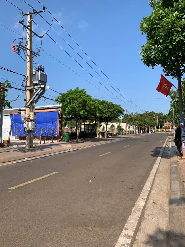 Đất thổ cư 300m² đường Nguyễn Chí Thanh, Ngãi Giao giá 5.2 tỷ - Đầu tư sinh lời!