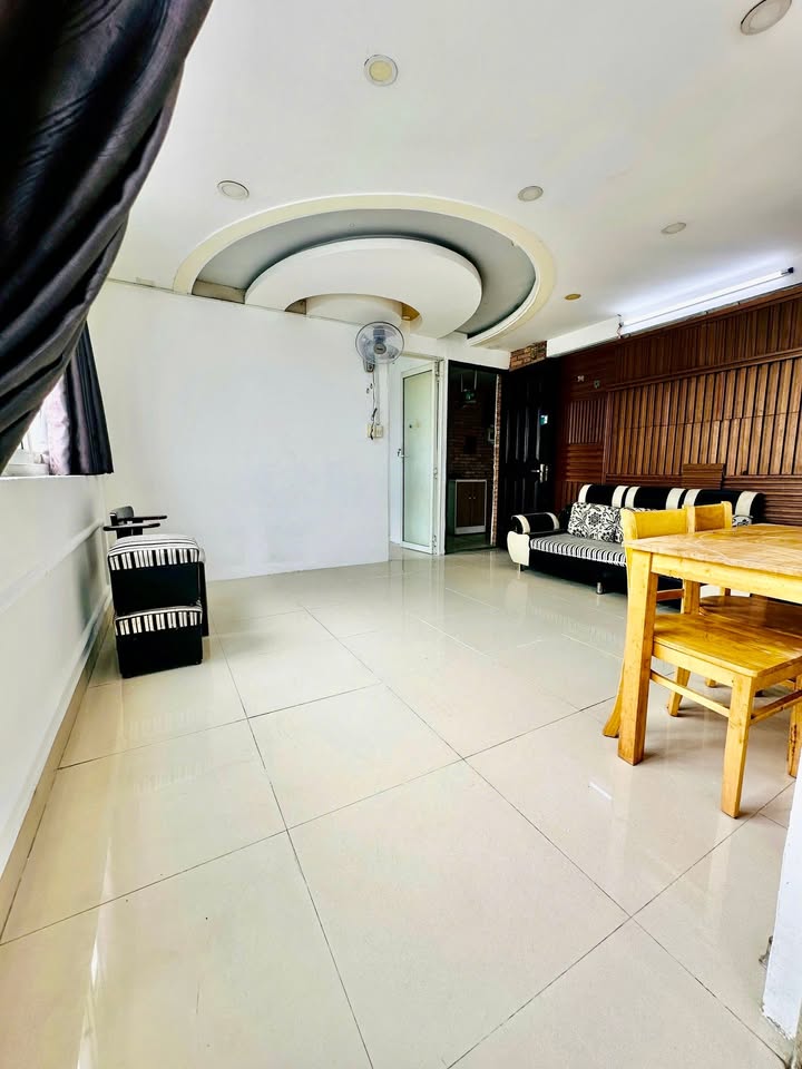 Căn hộ 2PN tại 165 Phan Văn Hớn, Q.12 chỉ 6.5 triệu/tháng - Nhà thoáng sáng tự nhiên!