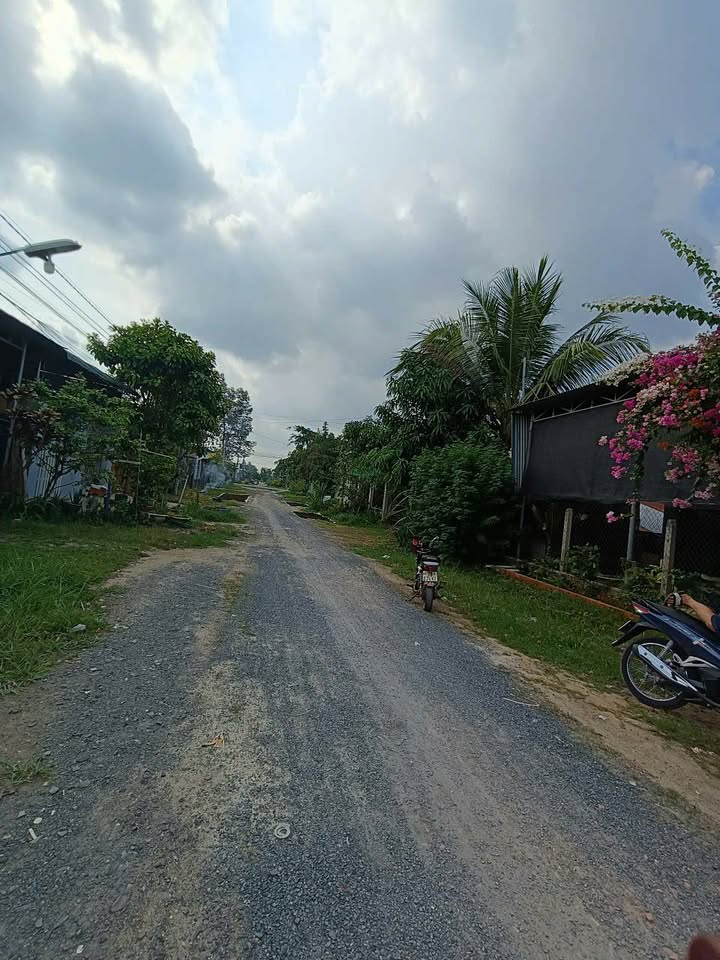 Đất thổ cư 142m² hẻm Nguyễn Văn Linh, Long Hoa - Chỉ 720 triệu!