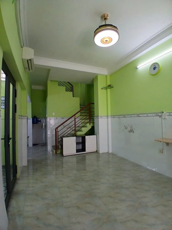 Nhà mặt tiền Trần Đình Xu, Quận 1, 45m² - Vị trí trung tâm, giá chỉ 9 tỷ!