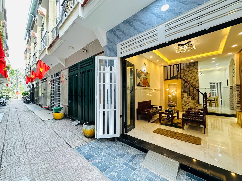 Nhà riêng Đa Phước, Bình Chánh 40m² giá 1.95 tỷ - Sổ hồng chính chủ