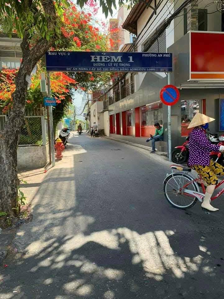 Nhà trệt lầu Hẻm 1 Lý Tự Trọng, Phú An, 37m² giá 1.65 tỷ - Pháp lý rõ ràng!