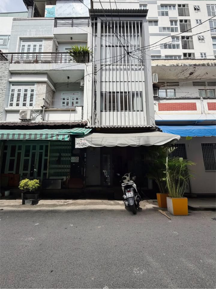 Nhà 4 Tầng Sư Vạn Hạnh, Quận 10 - 31m² giá 6 tỷ - Ô tô vào tận nơi!