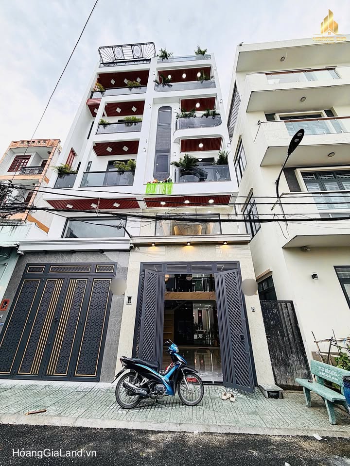 Nhà phố Trung Mỹ Tây 72m² giá 9.3 tỷ - Full nội thất cao cấp, chỉ việc vào ở!