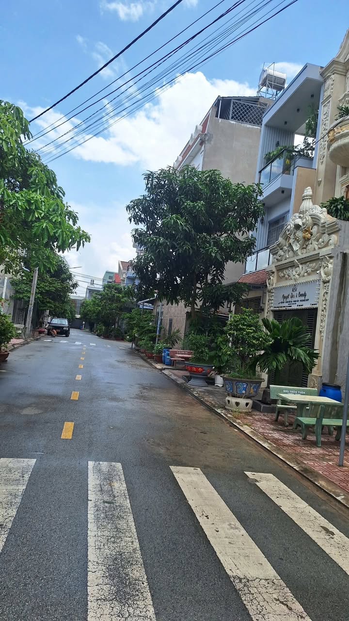 Đất thổ cư 72m² đường D1 khu dân cư Lê Phong, Tân Bình, Dĩ An - Giá chỉ 3.4 tỷ!