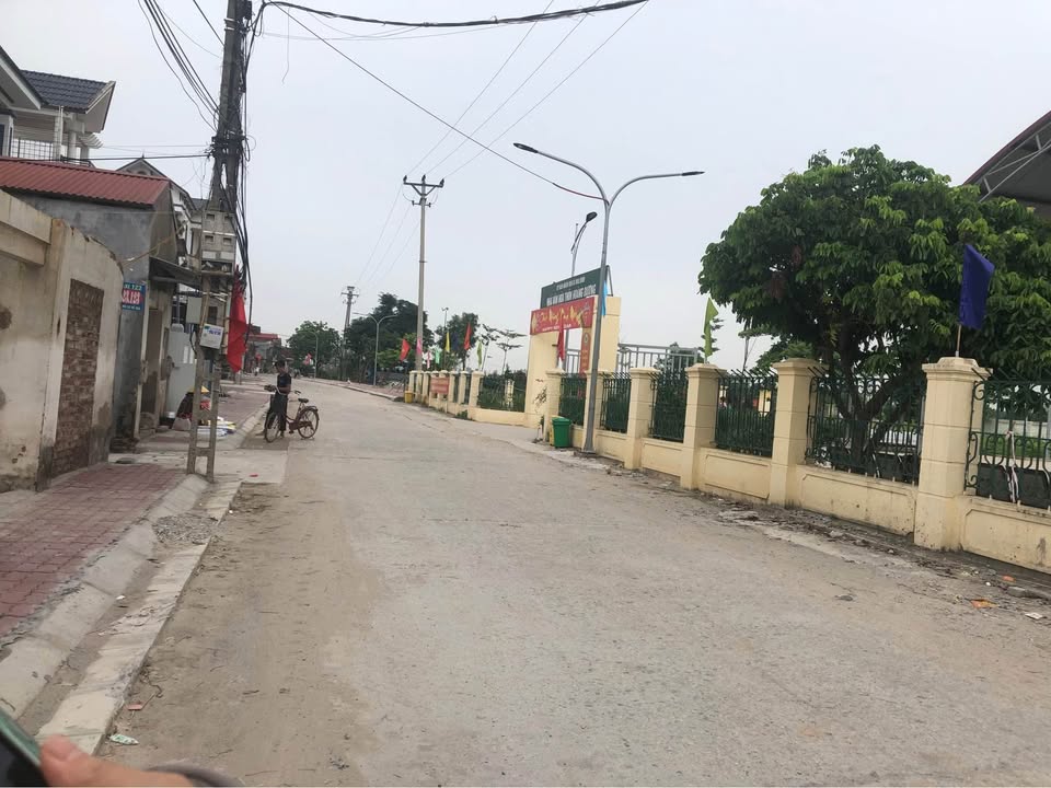 Đất nền Mai Đình 82m² giá 4 tỷ - Vị trí đắc địa, đầu tư sinh lời!