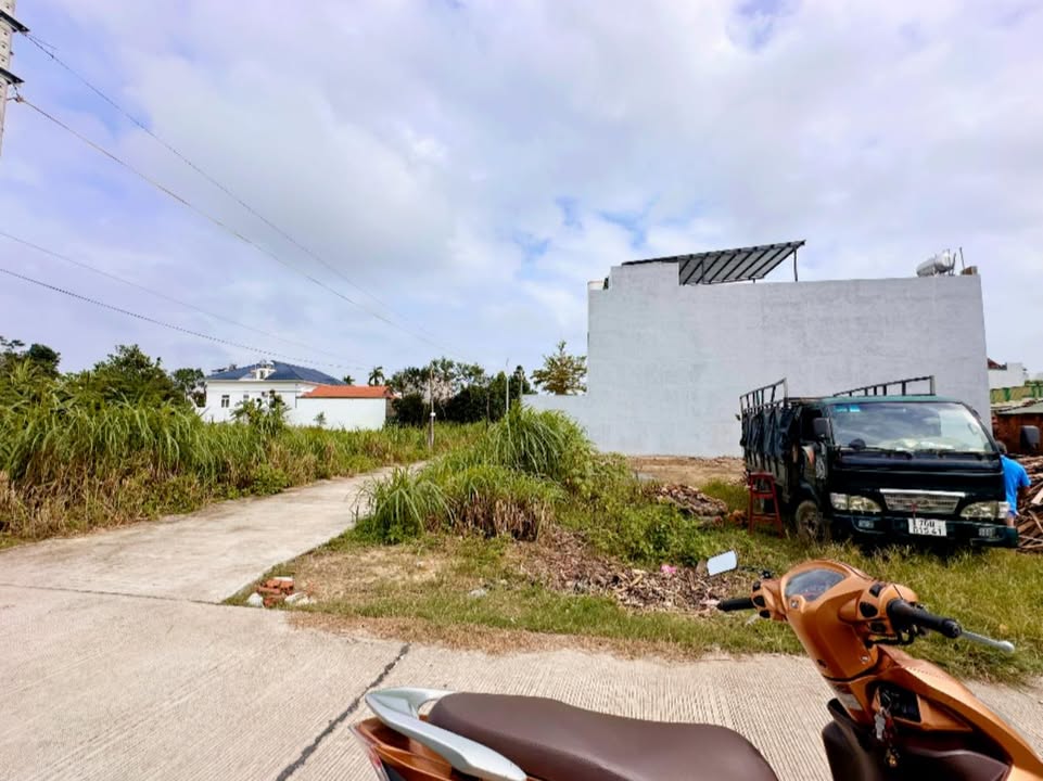 Đất nền Hẻm 579 Nguyễn Công Phương 110m² giá 1 tỷ - Lô góc lý tưởng cho nhà vườn!