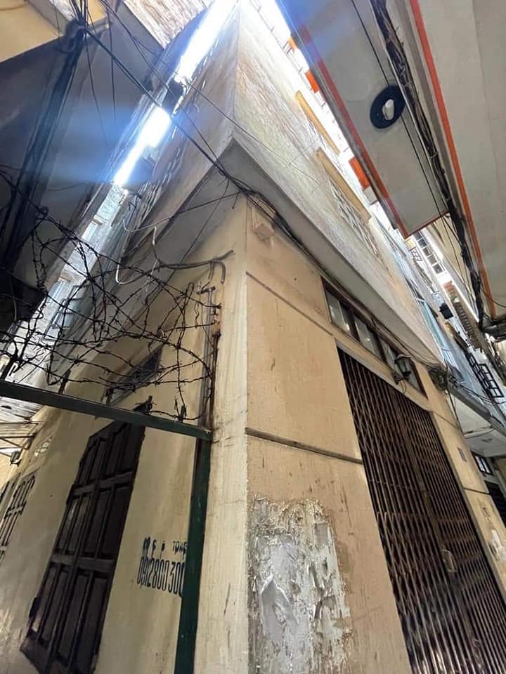 Nhà riêng Ngõ 135 Phương Mai, Đống Đa 35m² giá 5.95 tỷ - Vị trí đỉnh cao, 3 mặt thoáng!