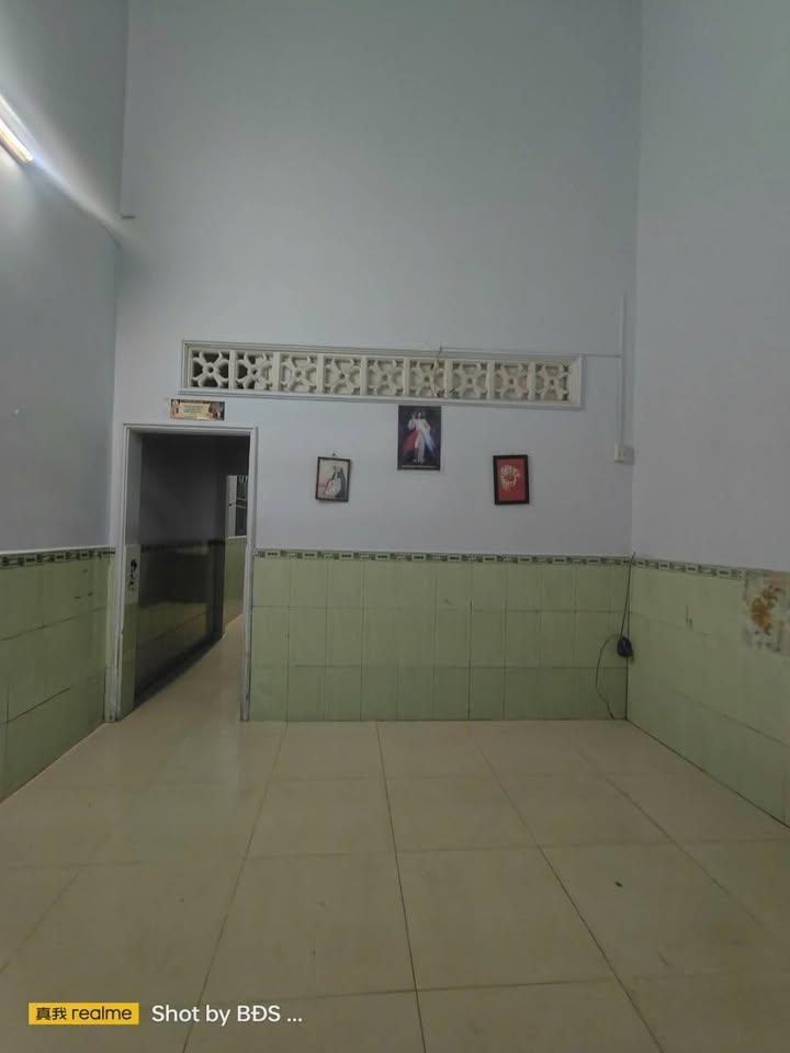 Nhà 1 trệt 1 lửng Hiệp Bình Chánh 54m² giá 3.2 tỷ - Cách chợ chỉ 25m!