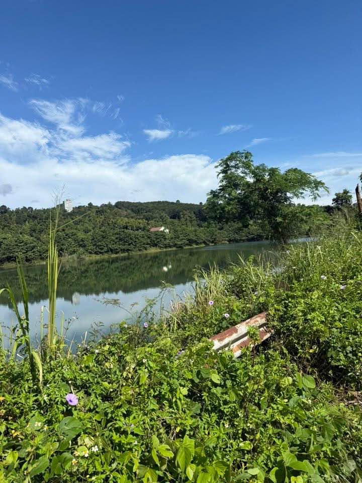 Đất nền Nghĩa Phú, Đắk Nông 210m² giá 1.5 tỷ - View hồ tự nhiên thoáng mát!