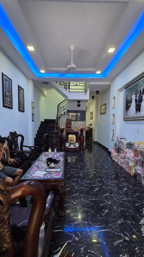 Nhà phố Phạm Đăng Giảng, Bình Tân 74m² giá 6.5 tỷ - Khu dân cư an ninh, hẻm thông rộng rãi!