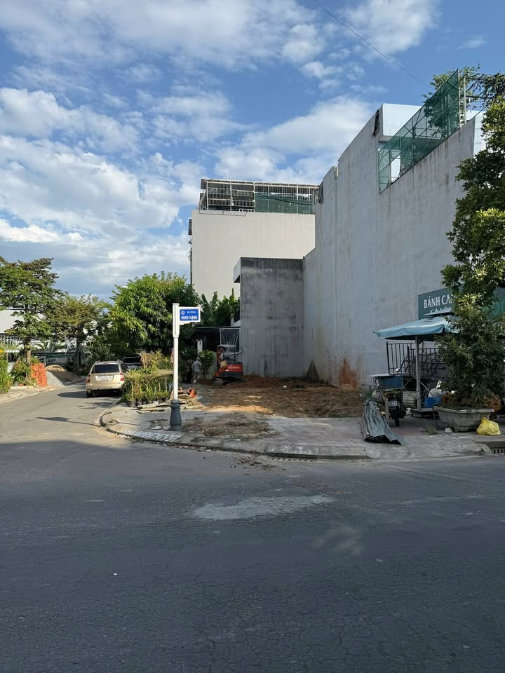 Cho thuê mặt bằng kinh doanh Lô góc Minh Mạng - Hòa Quý, Đà Nẵng - Phù hợp mọi loại hình buôn bán