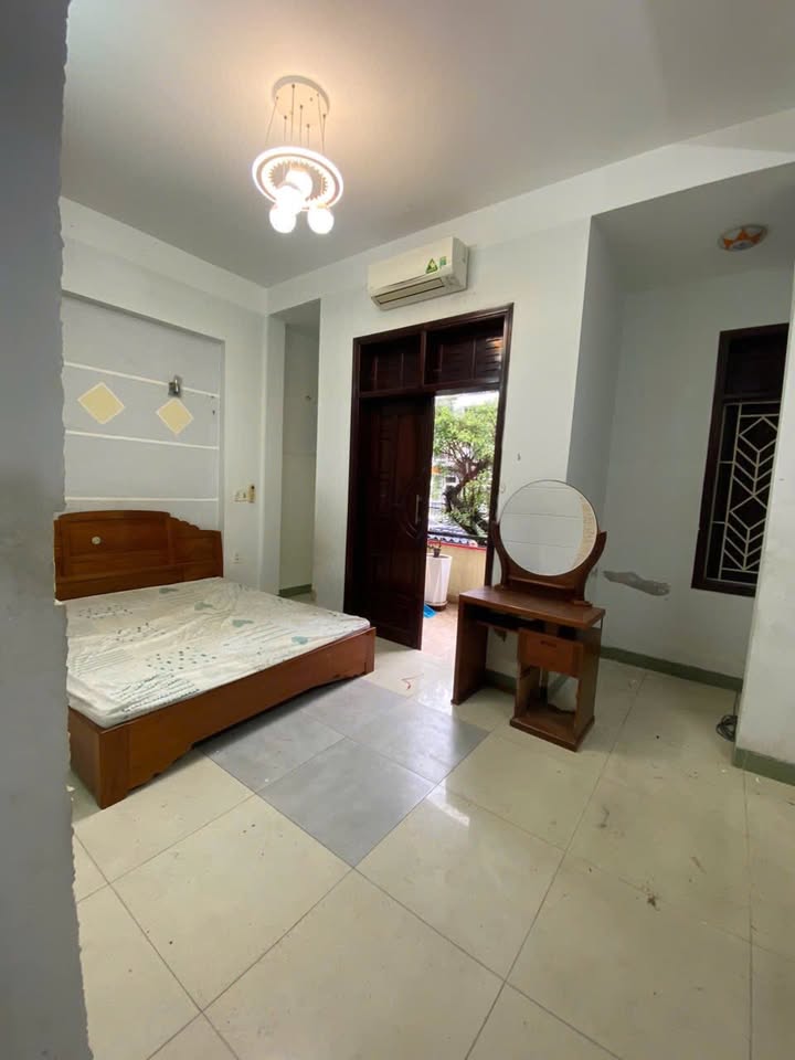 Căn hộ cho thuê 50m² phường Hòa Cường Nam - Nội thất đầy đủ, ban công thoáng mát!