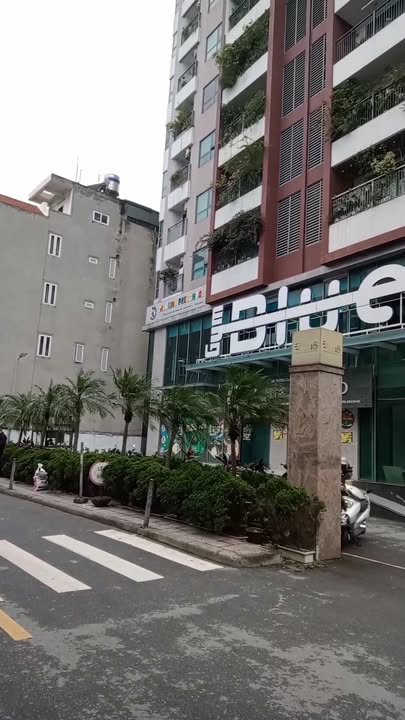 FrontHouse Ngọc Lâm 206m² giá 83 tỷ - Mặt phố phồn hoa, đầu tư sinh lời!