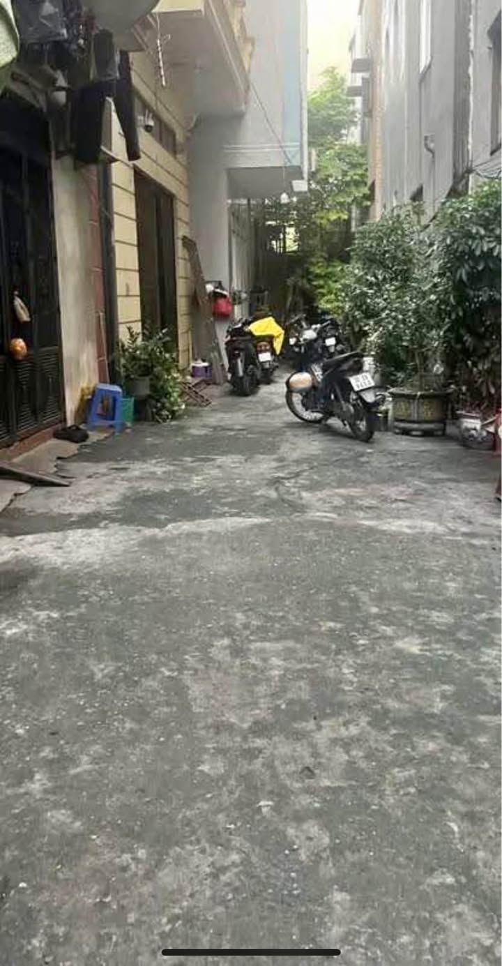 Đất Phúc Tân Hoàn Kiếm 52m² giá 6.1 tỷ - Vị trí đắc địa, đầu tư sinh lời!