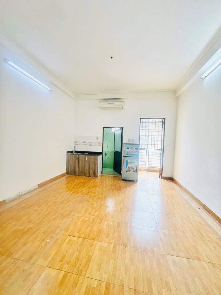 Nhà nhỏ cho thuê tại 127 Nguyễn Quý Anh, Tân Phú - Giá chỉ 3.29 triệu/tháng