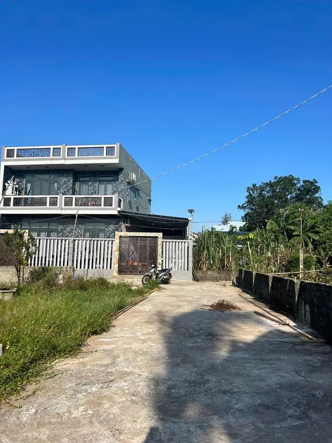 Đất nền Ngũ Hành Sơn Đà Nẵng 100m² giá 2 tỷ - Vị trí đẹp, cơ hội đầu tư hấp dẫn!