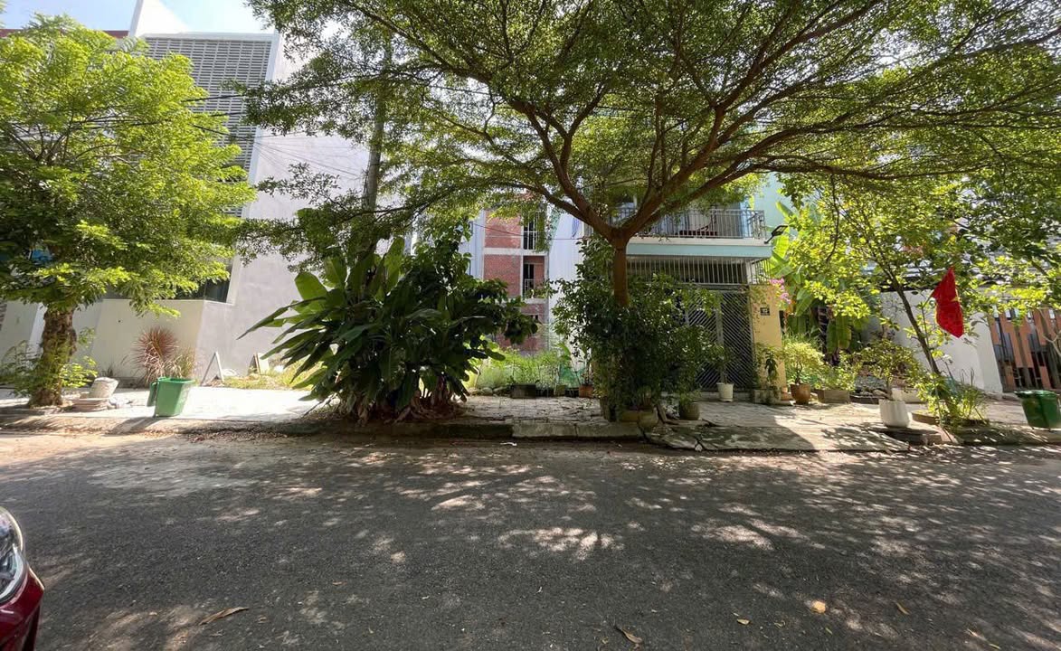 Đất nền khu Nam Việt Á Đà Nẵng 95m² giá 7.65 tỷ - Đầu tư sinh lời tuyệt vời!