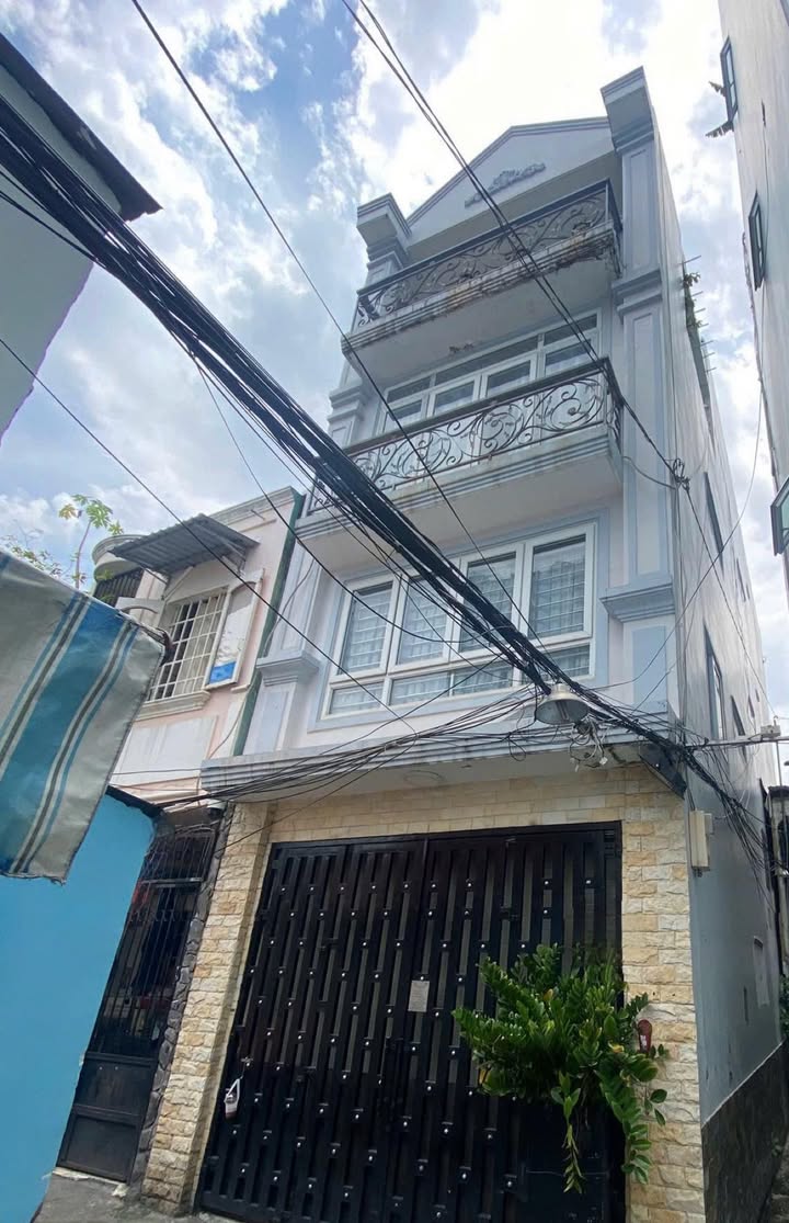 Nhà riêng Trần Quang Diệu, Quận 3, 61m² - Sổ hồng đầy đủ, giá thỏa thuận!