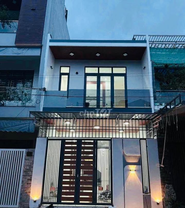 Nhà 2 tầng đường Nguyễn Lai, Khuê Trung, Đà Nẵng 85m² - Khu sầm uất, giá thỏa thuận!