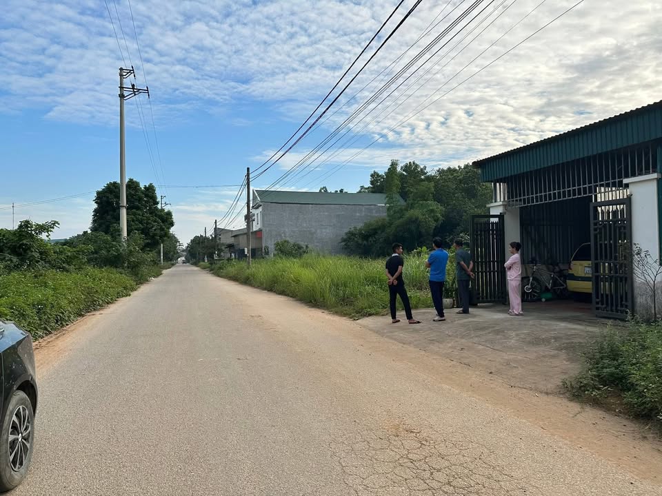 Đất nền Phú Hộ 108m² giá 2 tỷ - Tiềm năng sinh lời cao!