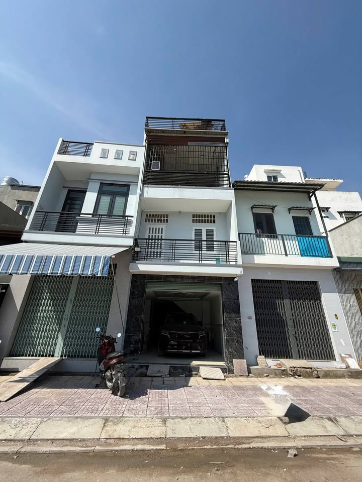 Nhà phố cho thuê mặt tiền đường 2D, phường An Lạc, quận Bình Tân, 64m² giá 16 triệu - Phù hợp gia đình!