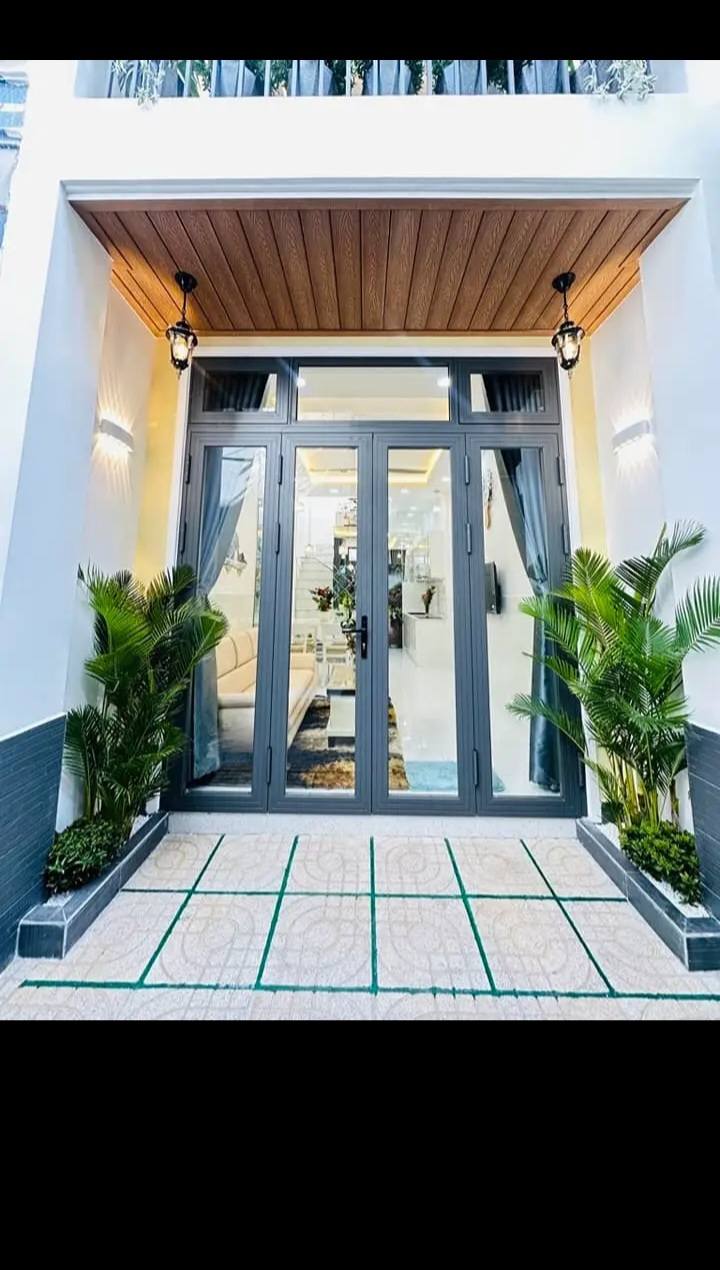 Nhà 1 trệt 1 lầu KDC Bình Điền 95m² giá 890 triệu - Sổ hồng riêng, thương lượng nhẹ!