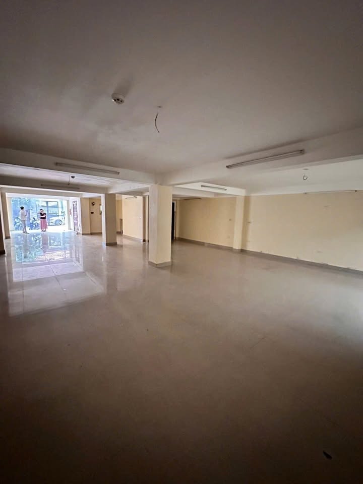 Cho thuê nhà mặt đường Hồ Mễ Trì 550m² giá chỉ 52 triệu - Phù hợp làm kho, siêu thị!