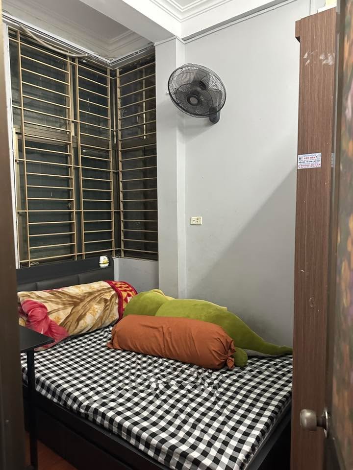 Nhà riêng Ngõ 28 Ngọc Khánh 20m² giá 4.5 triệu - Phù hợp cho hộ gia đình!