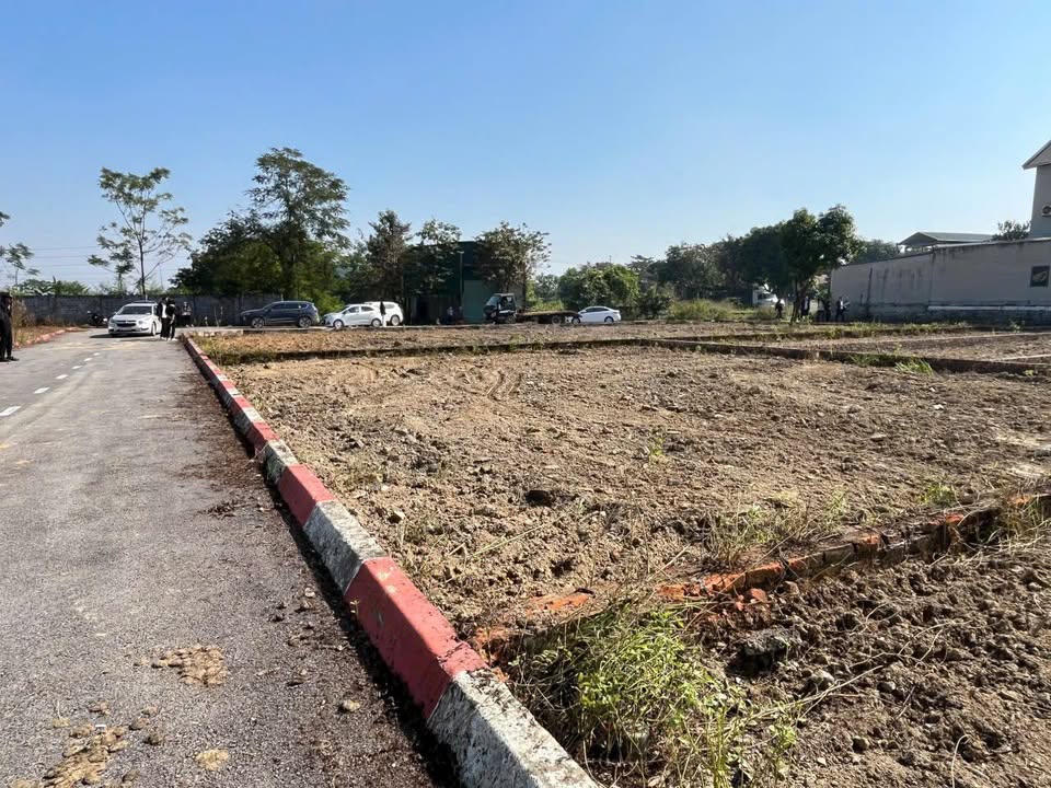 Đất nền Phú Cát 100m² - Sổ đỏ chính chủ, đầu tư sinh lời