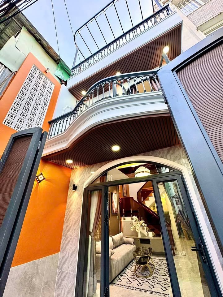 Nhà riêng Phan Văn Trị 52m² giá 6.886 tỷ - Đầy đủ nội thất, sẵn sàng vào ở!