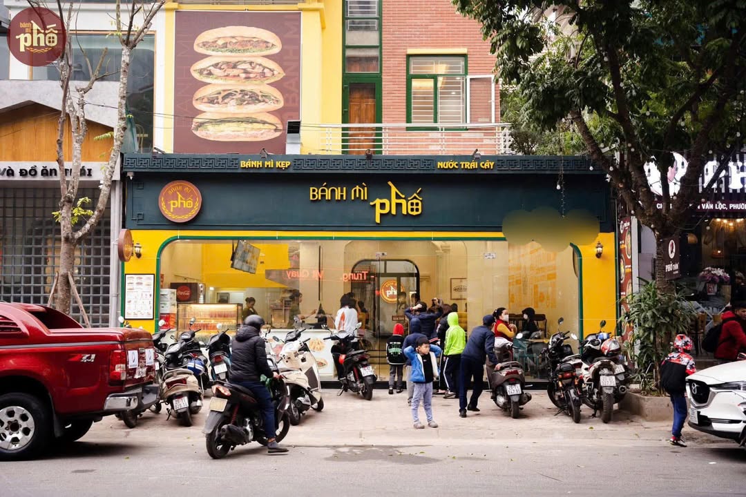 Cho thuê mặt bằng Ngụy Như Kon Tum, Thanh Xuân 200m² - Phù hợp làm cafe, spa, showroom!