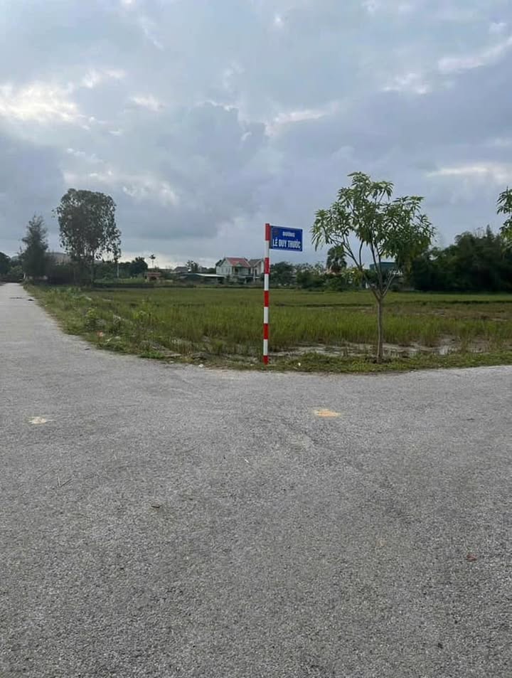 Đất nền Nghi Liên 199.7m² giá 1.5 tỷ - Đường nhựa ô tô tránh nhau!