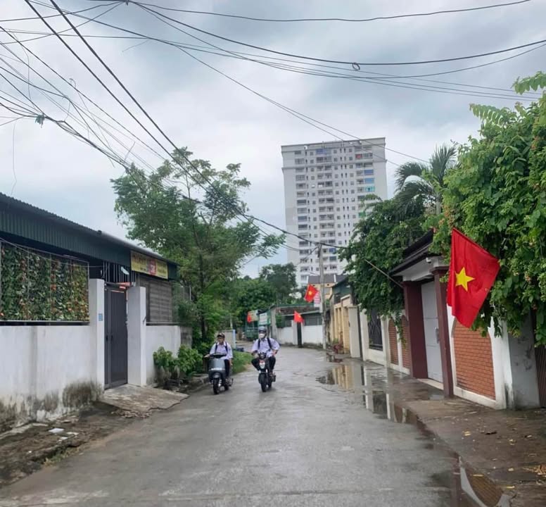 Nhà mặt đường Huỳnh Thúc Kháng, 114m² giá 2.9 tỷ - Cơ hội đầu tư tuyệt vời!