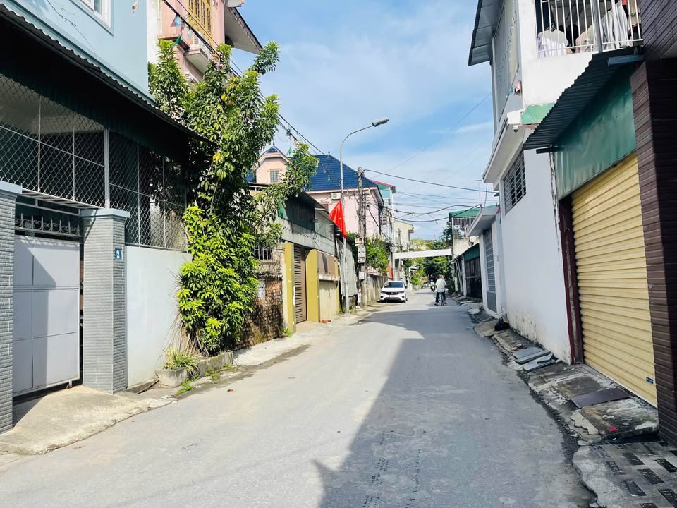 Lô đất đẹp Nguyễn Khánh Toàn Vinh 80.3m² giá 4.25 tỷ - Cơ hội đầu tư hiếm có!